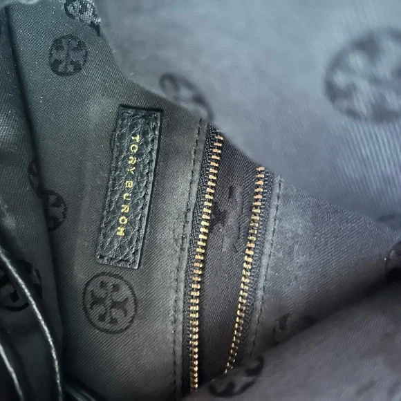 Tory Burch Black leather and Gold Crossbody Bag with Chain Strap - Picture 6 of 8